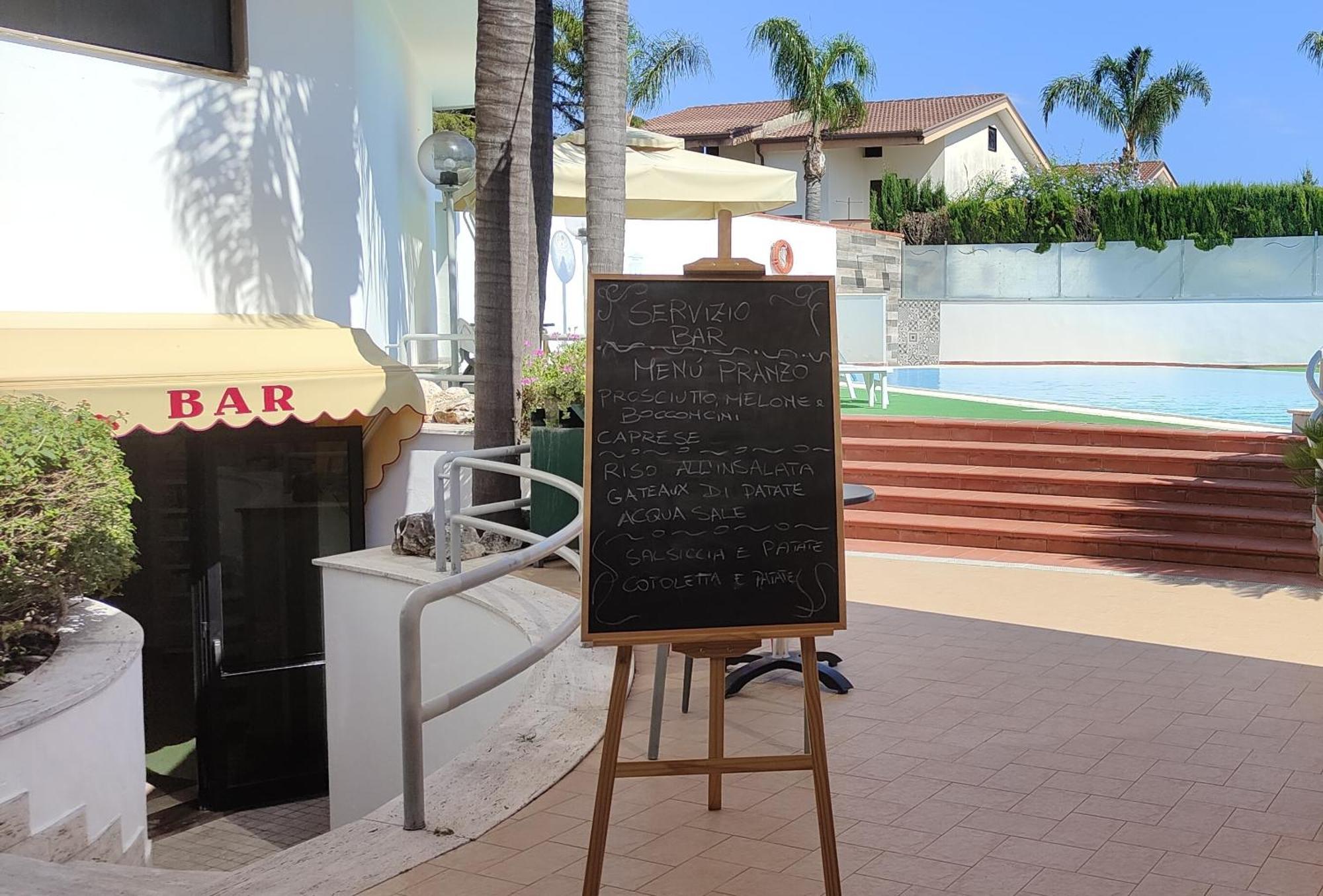 Hotel B&B Marina Capaccio Dış mekan fotoğraf